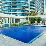 H Residences - Ocean View - Self Contained & Privately Managed Apartment - Wow Stay
